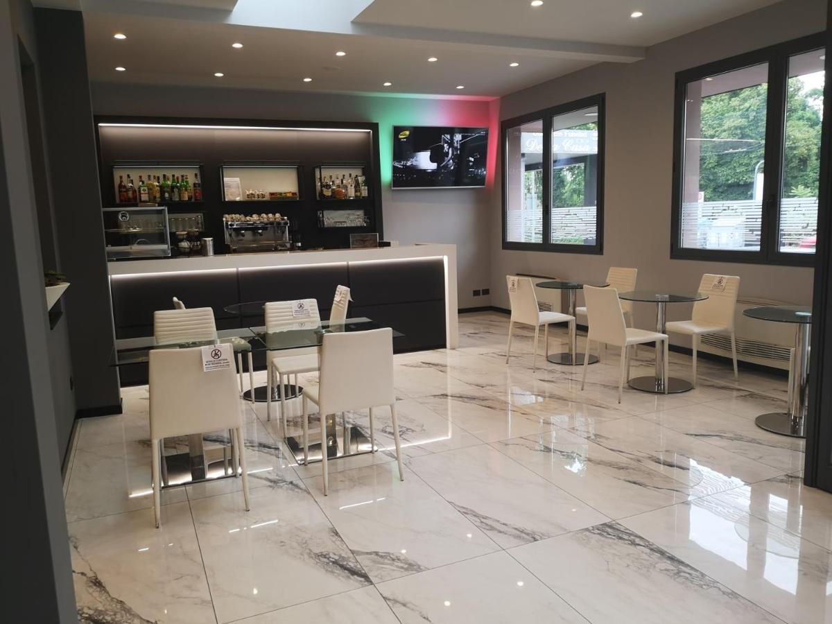 Hotel Daunia Modena