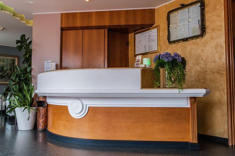 Hotel Daunia Modena