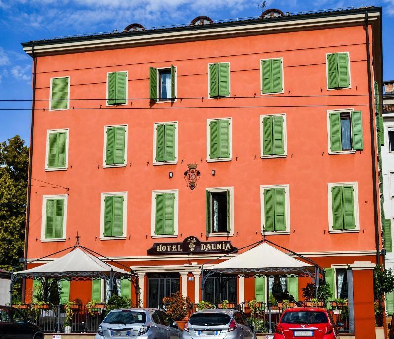 Daunia Hotel 3*