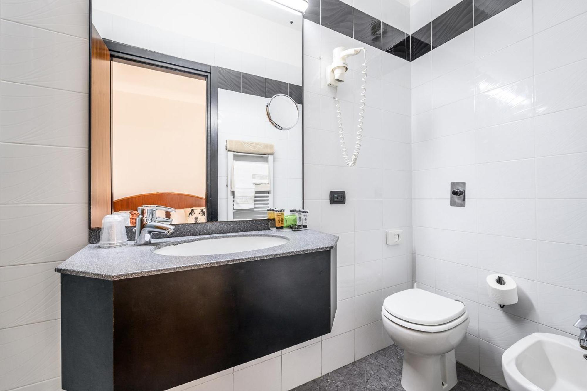 Hotel Daunia Modena
